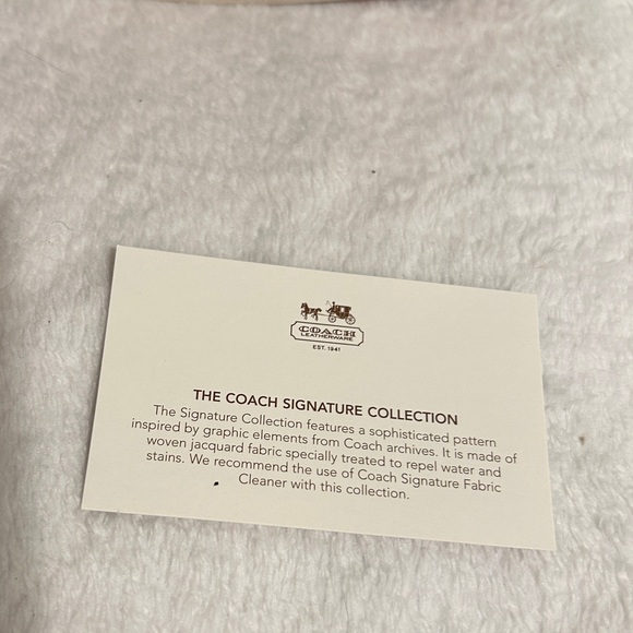 Rare NWT Coach Poppy Wristlet - Picture 2 of 7